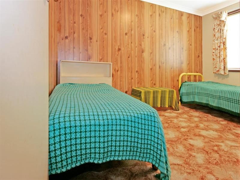 27 Wallaringa Street, Surfside NSW 2536