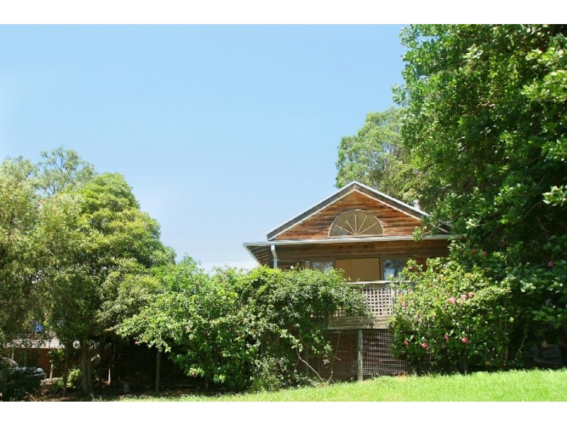 96 Annetts Parade, Mossy Point NSW 2537