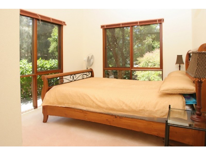 96 Annetts Parade, Mossy Point NSW 2537