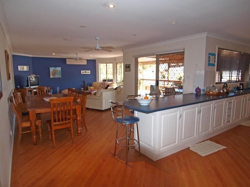 17 Jarrah Way, Malua Bay NSW 2536