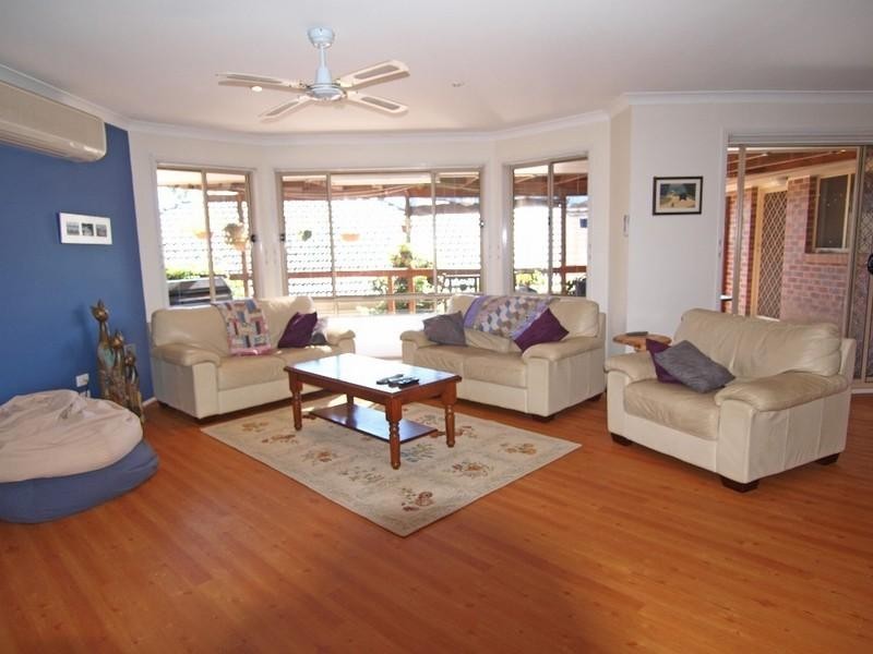 17 Jarrah Way, Malua Bay NSW 2536