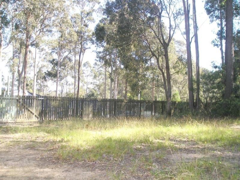 8 Annetts Parade, Mossy Point NSW 2537