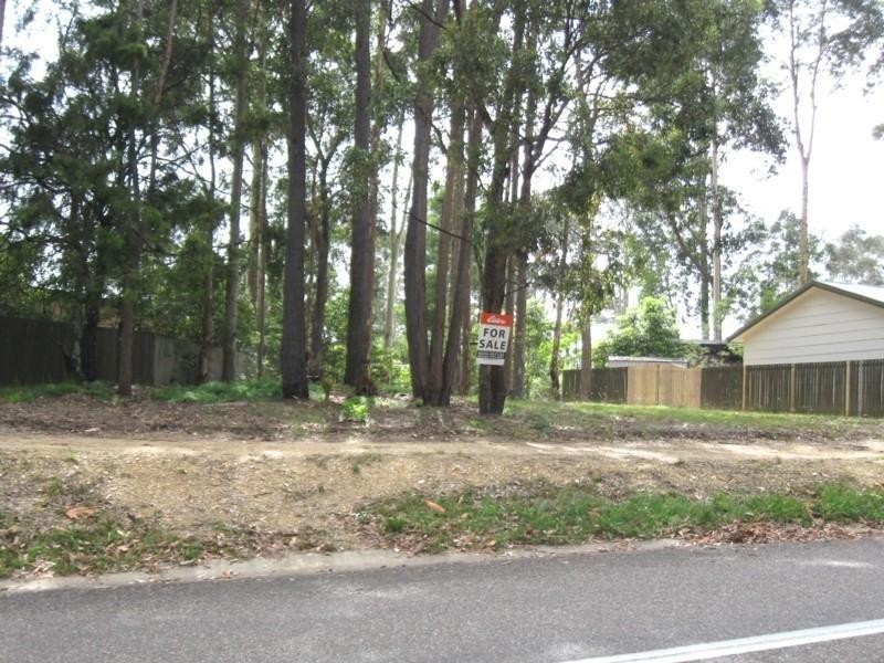 8 Annetts Parade, Mossy Point NSW 2537