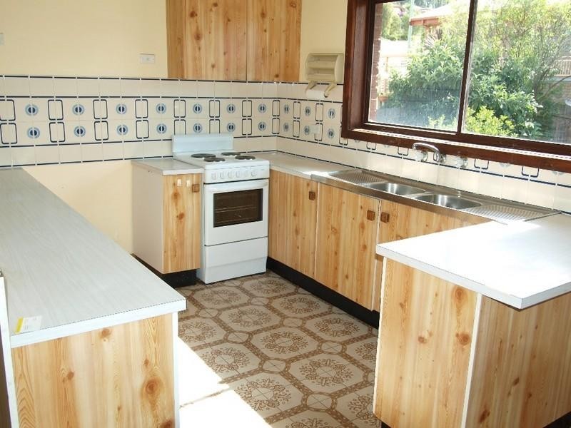 4 Explorers Way, Surf Beach NSW 2536