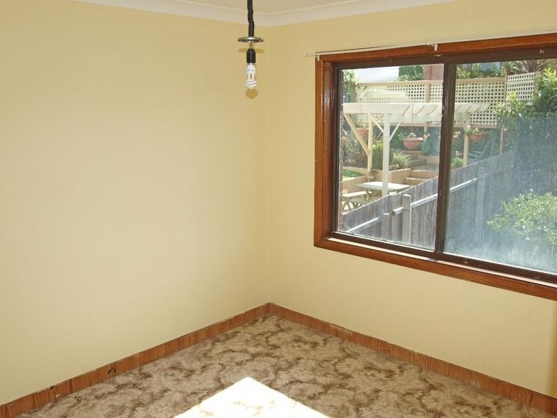 4 Explorers Way, Surf Beach NSW 2536