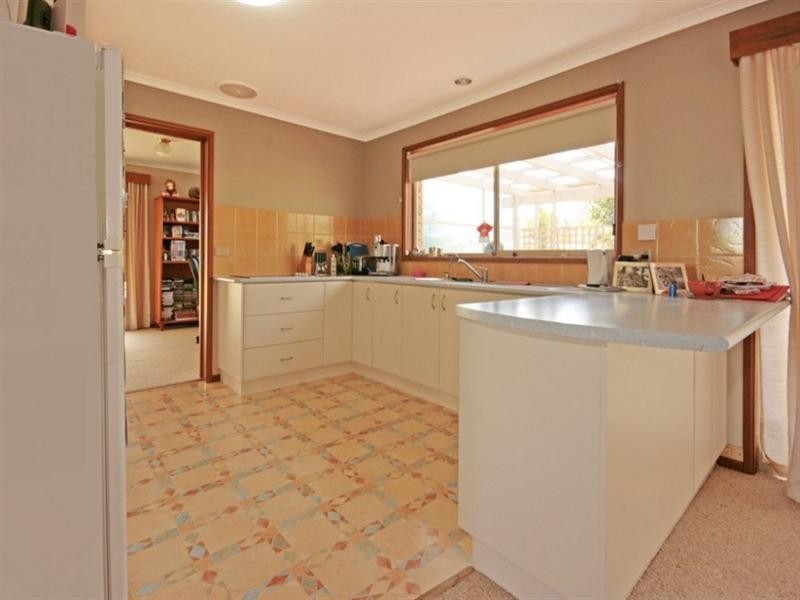 49 Belbowrie Parade, Maloneys Beach NSW 2536