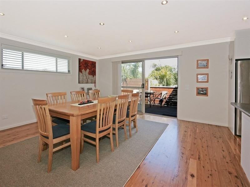 8 Clarke Street, Broulee NSW 2537