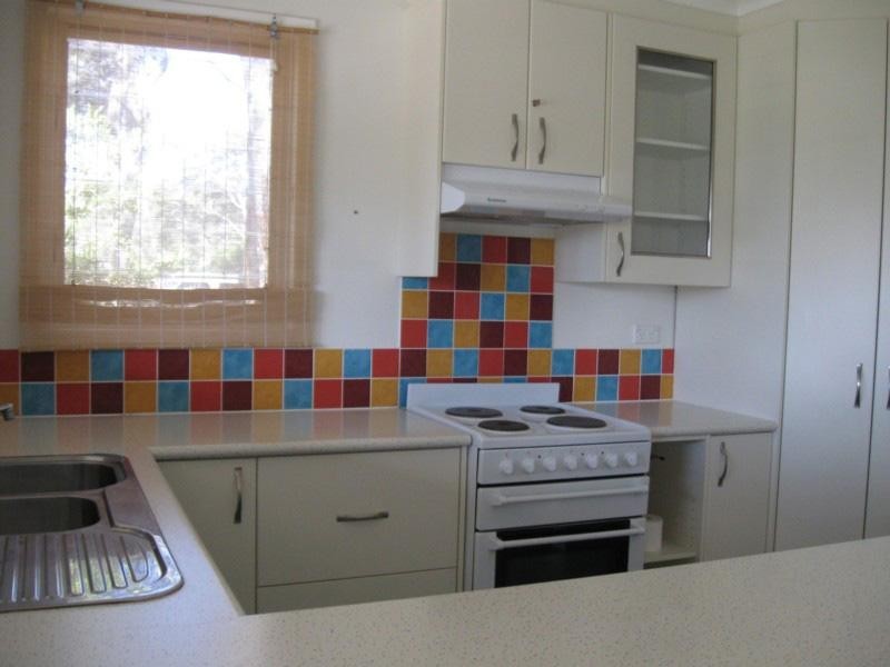 112 Annetts Parade, Mossy Point NSW 2537