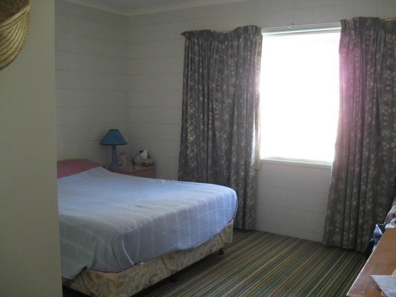 44 Smith Street, Broulee NSW 2537