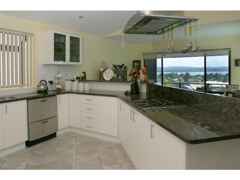 11 Sanctuary Place, Catalina NSW 2536