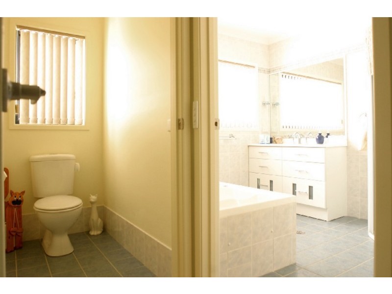 11 Sanctuary Place, Catalina NSW 2536