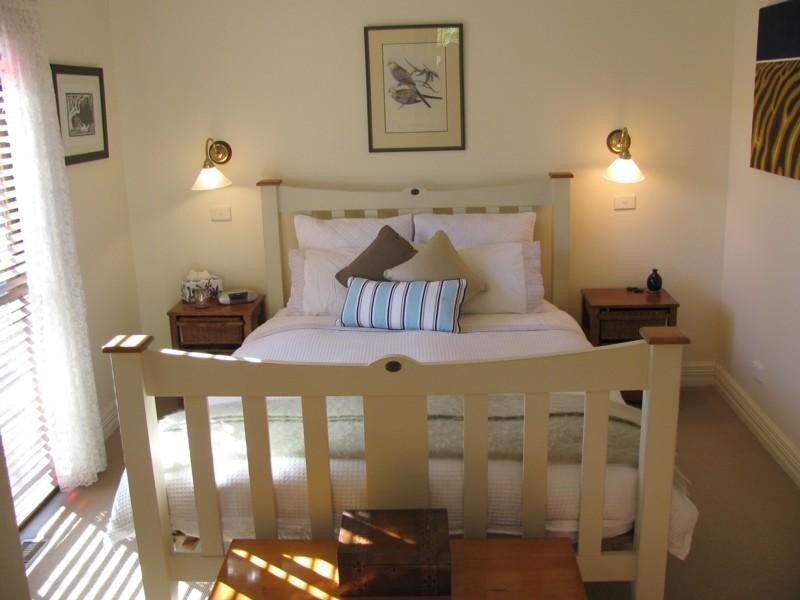 96 Smith Street, Broulee NSW 2537