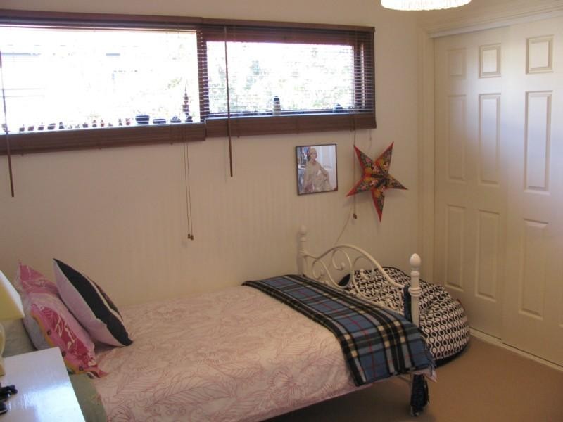 96 Smith Street, Broulee NSW 2537