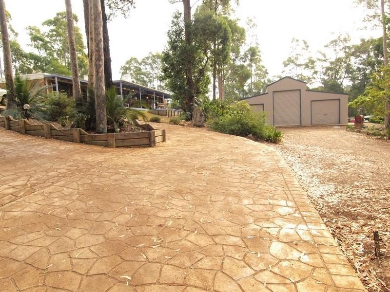 34 The Outlook, Surfside NSW 2536