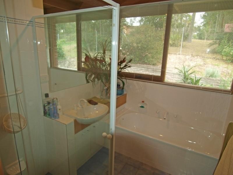 34 The Outlook, Surfside NSW 2536