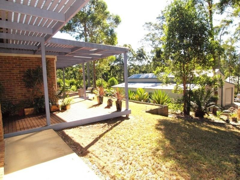 34 The Outlook, Surfside NSW 2536