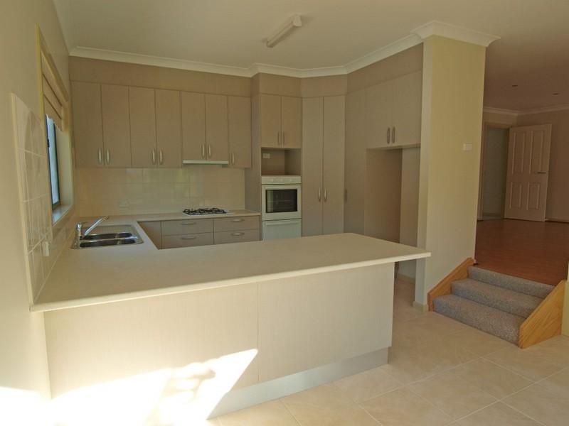 4 Cassia Place, Batemans Bay NSW 2536