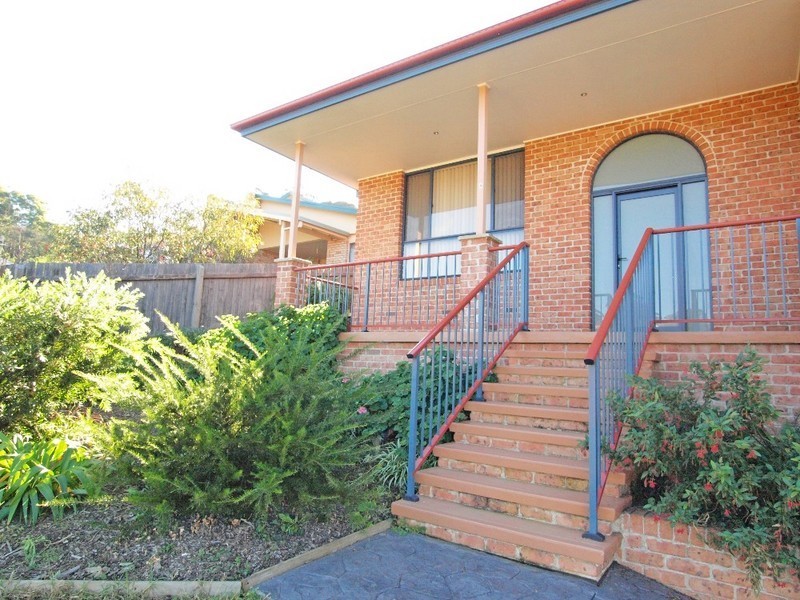 4 Cassia Place, Batemans Bay NSW 2536