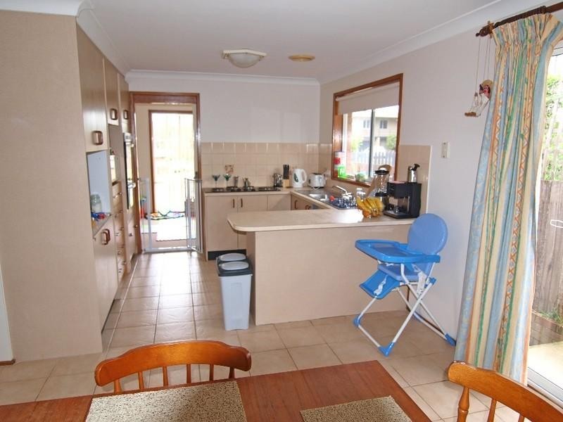 33 Pacific Road, Surf Beach NSW 2536