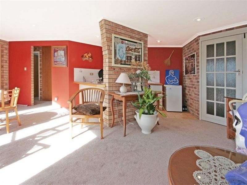 22 Endeavour Avenue, Batemans Bay NSW 2536