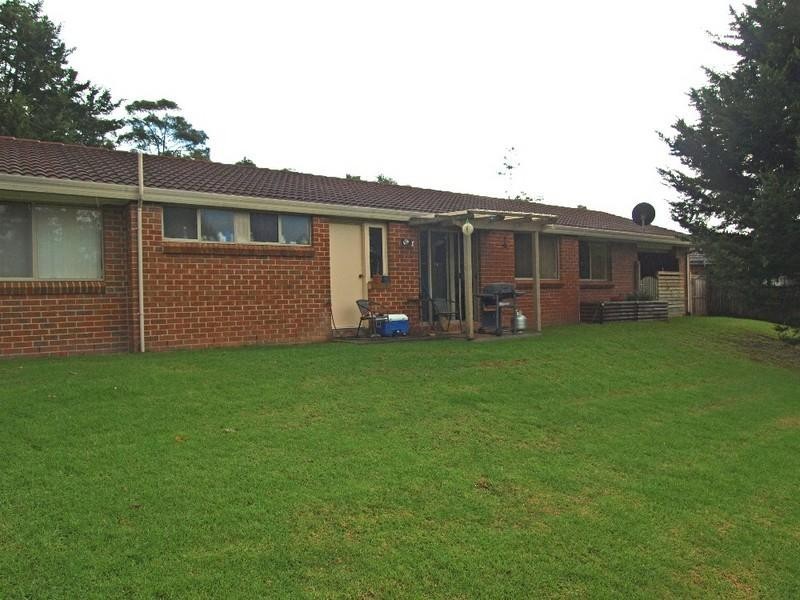 5 Thomas Mitchell Crescent, Sunshine Bay NSW 2536