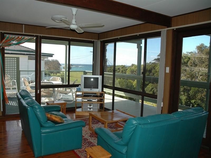 581 George Bass Drive, Malua Bay NSW 2536