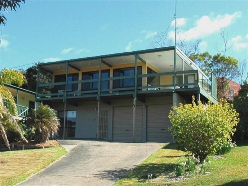 581 George Bass Drive, Malua Bay NSW 2536