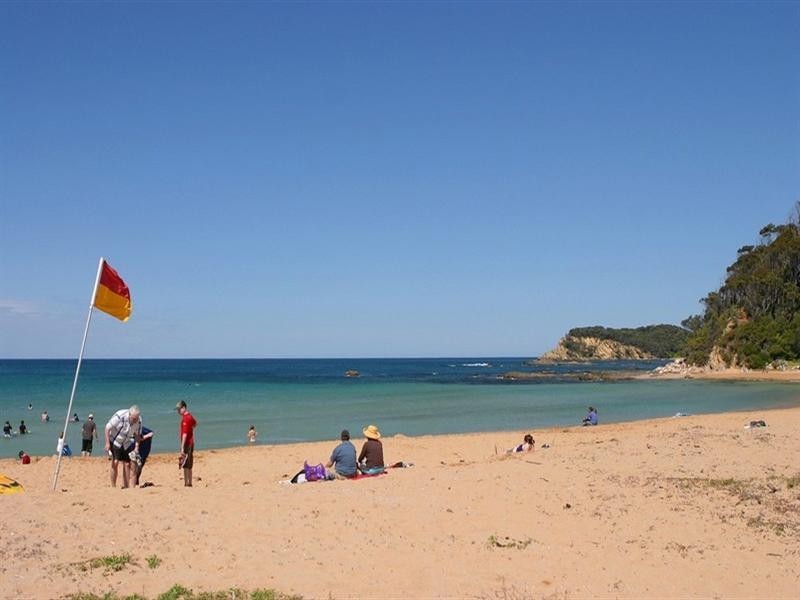 581 George Bass Drive, Malua Bay NSW 2536