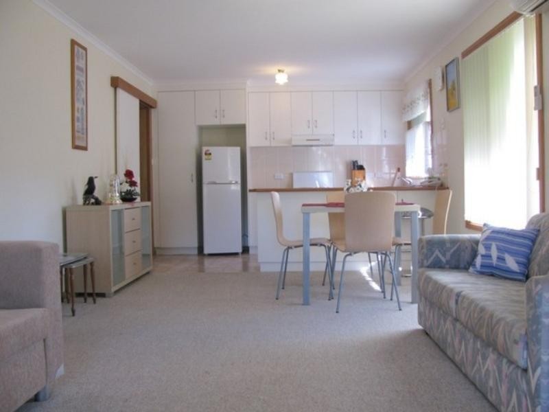 2 Sunpatch Parade, Tomakin NSW 2537