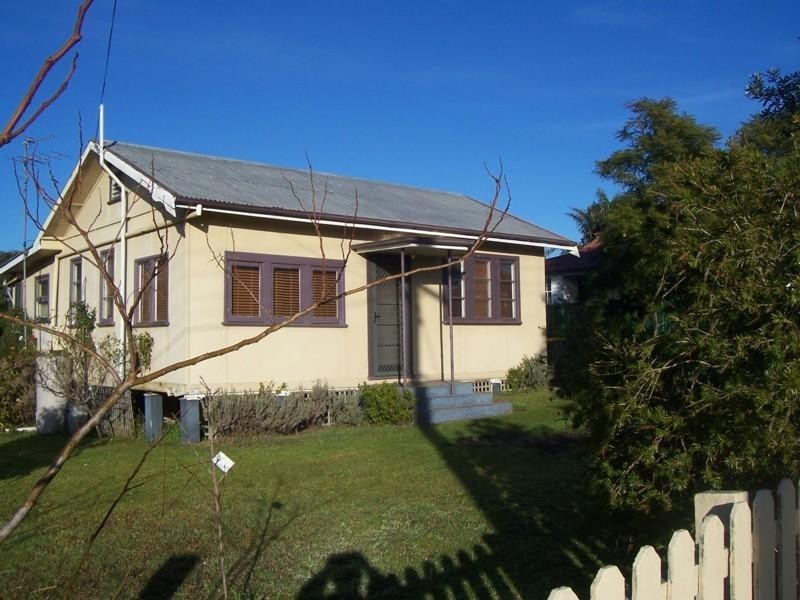 7 Campbell Street, Moruya NSW 2537