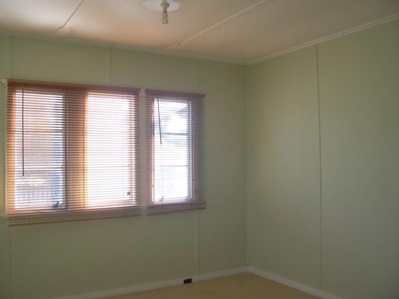 7 Campbell Street, Moruya NSW 2537