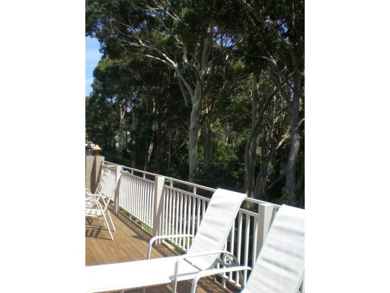 1 Youralla Avenue, Malua Bay NSW 2536