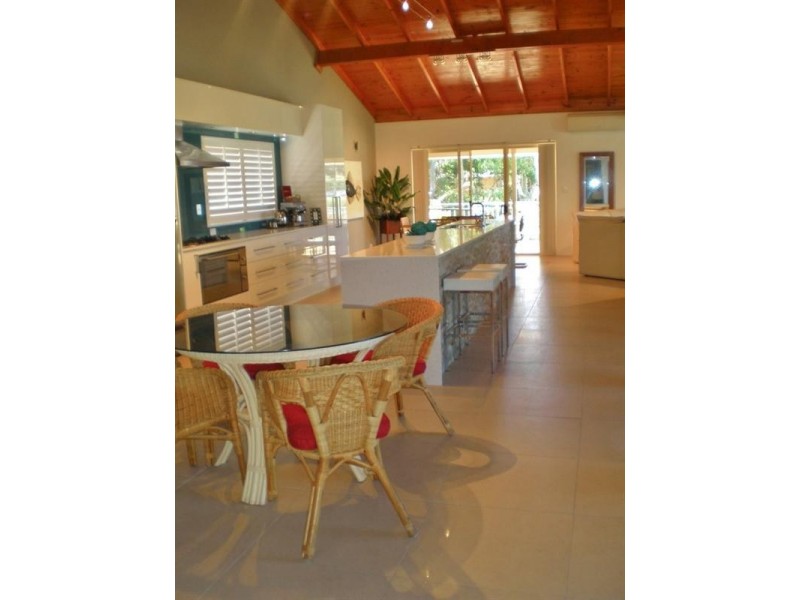 1 Youralla Avenue, Malua Bay NSW 2536