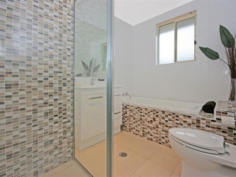 1 Youralla Avenue, Malua Bay NSW 2536