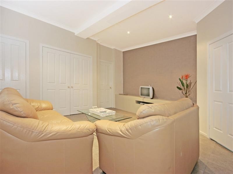 1 Youralla Avenue, Malua Bay NSW 2536
