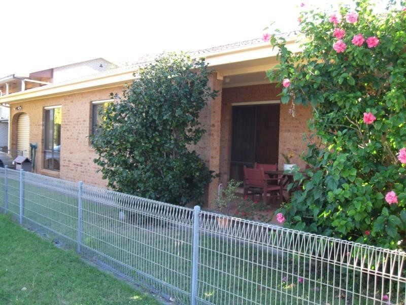 49 Kingston Parade, Tomakin NSW 2537