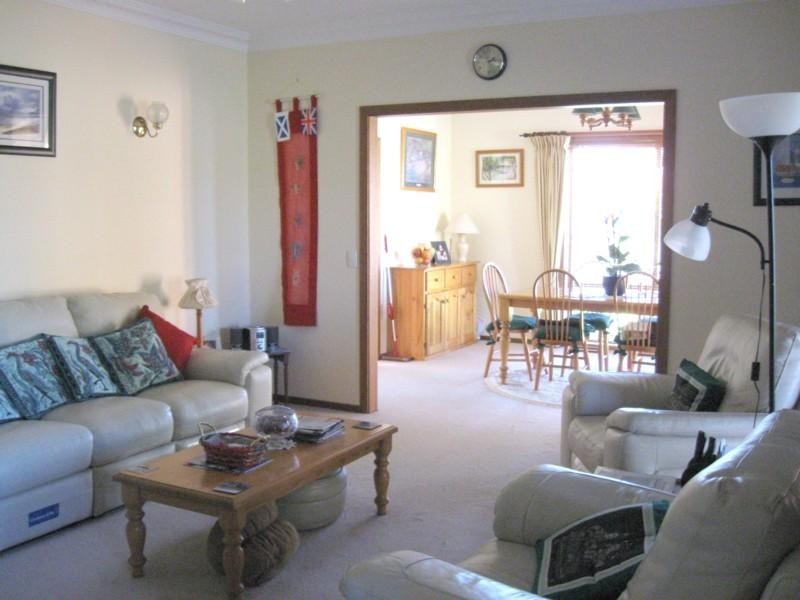 49 Kingston Parade, Tomakin NSW 2537