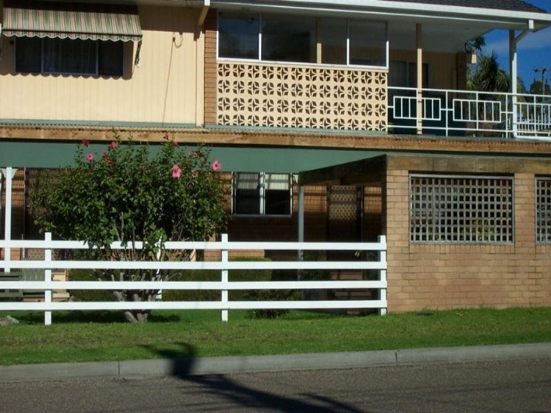 2/662 Beach Road, Surf Beach NSW 2536