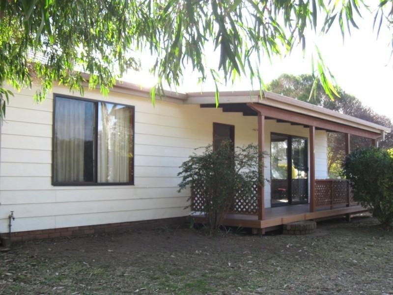4 Baker Street, Broulee NSW 2537