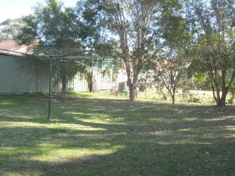 4 Baker Street, Broulee NSW 2537