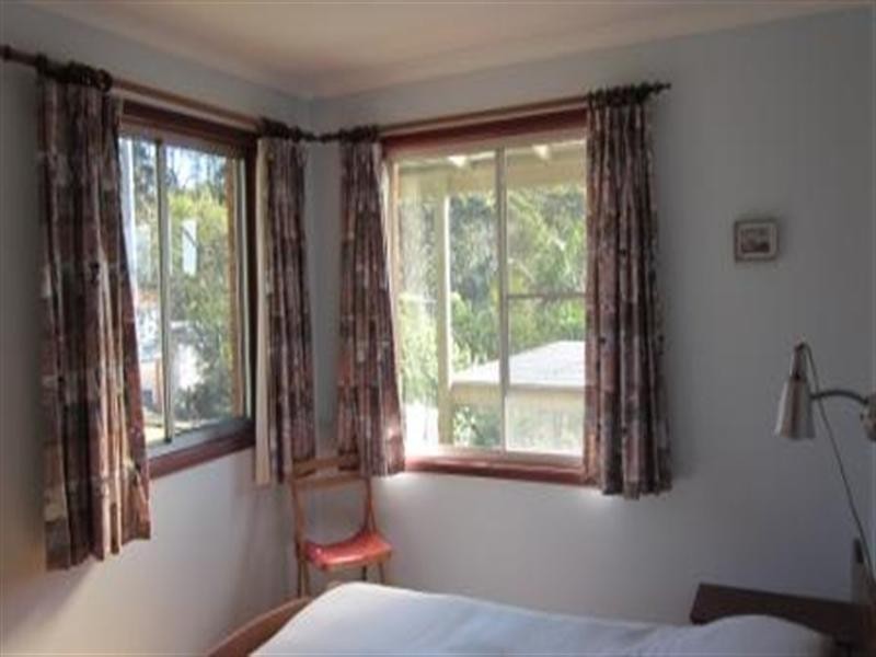 11 Yugura Street, Malua Bay NSW 2536
