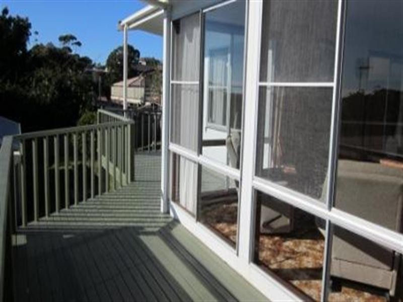 11 Yugura Street, Malua Bay NSW 2536