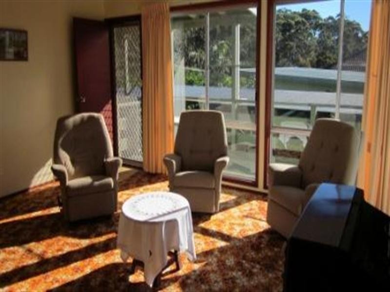 11 Yugura Street, Malua Bay NSW 2536