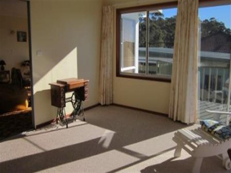 11 Yugura Street, Malua Bay NSW 2536