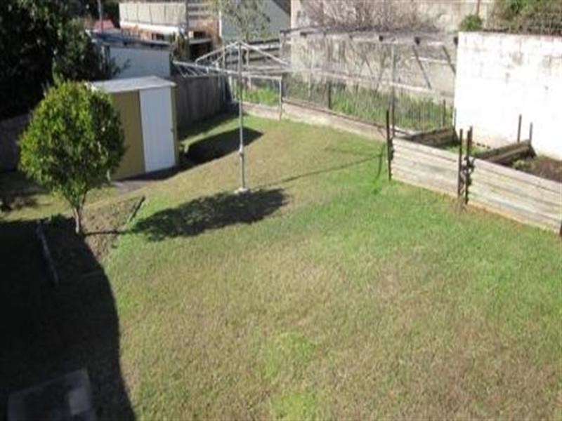 11 Yugura Street, Malua Bay NSW 2536