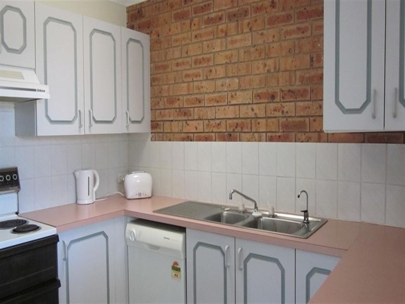 1/5 Drinnan Close, Surf Beach NSW 2536