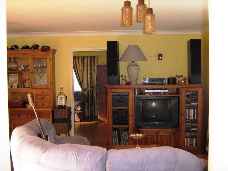 6 Edward Road, Batehaven NSW 2536