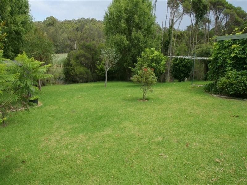 16 Albatross Road, Catalina NSW 2536