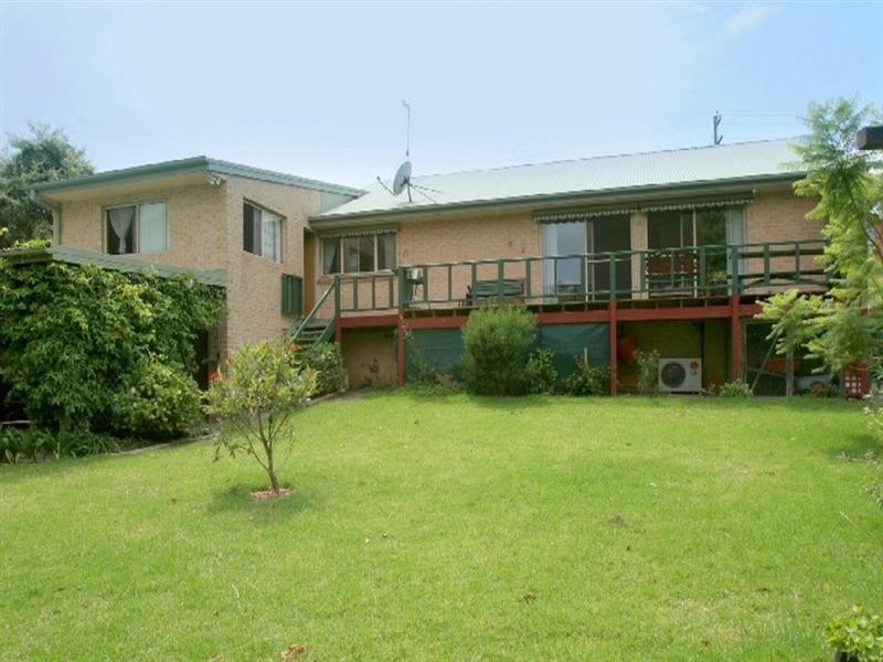 16 Albatross Road, Catalina NSW 2536