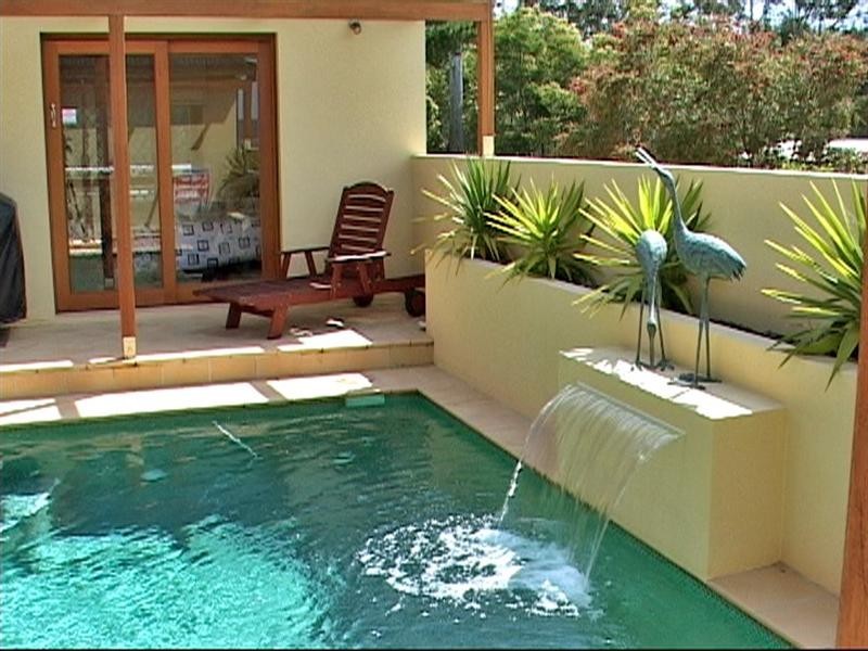 398 Beach Road, Batehaven NSW 2536